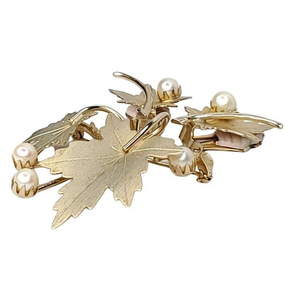Vintage Sarah Coventry Maple Leaf Faux Pearl Earrings Brooch Goldtone - Picture 2 of 5